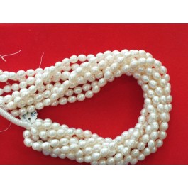 Fresh water pearl strands, rice shape, 8-8.5 mm