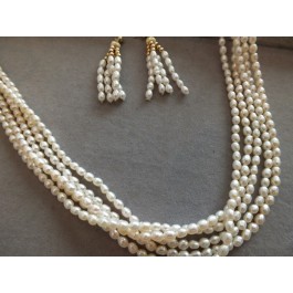 Fresh water pearl strands