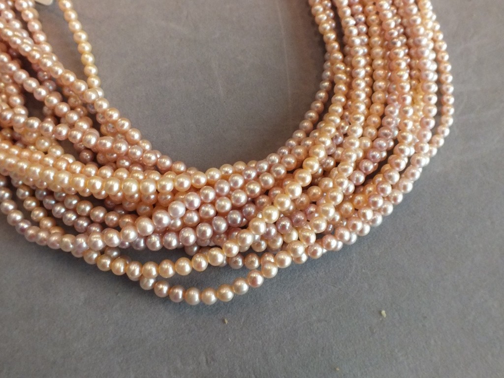 5.5-6 mm fresh water pearls